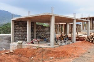 La legislacion espanola impone obligaciones a las promotoras y a los bancos si no entregan una vivienda FUENTE flickr.com